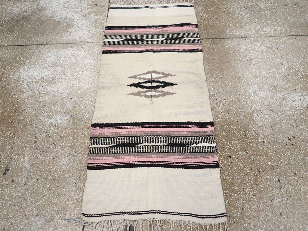 Vintage Mexican Poncho, No.32962 - Galerie Shabab