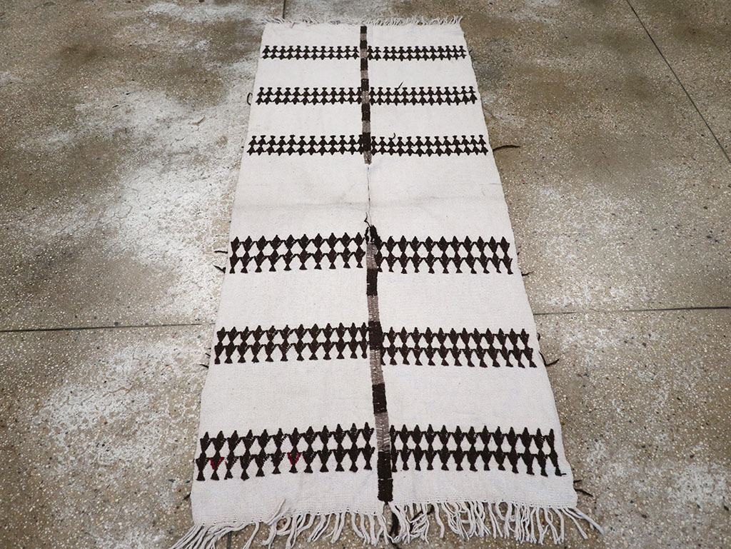 Vintage Mexican Poncho, No.32963 - Galerie Shabab