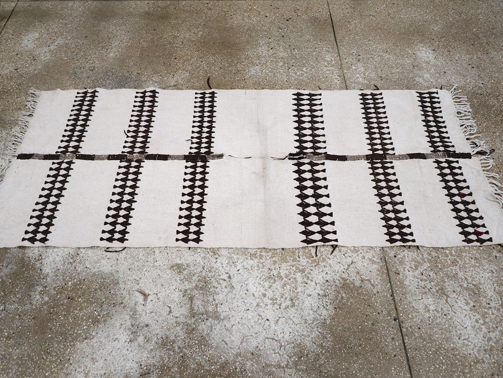 Vintage Mexican Poncho, No.32963 - Galerie Shabab