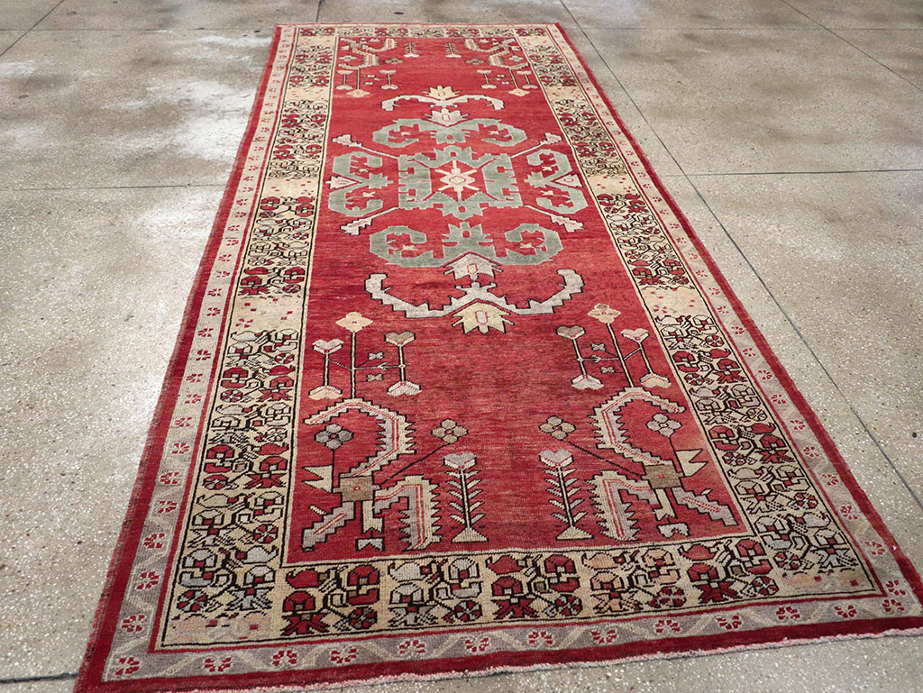 Vintage Turkish Anatolian Wide Gallery Runner, No.32975 - Galerie Shabab