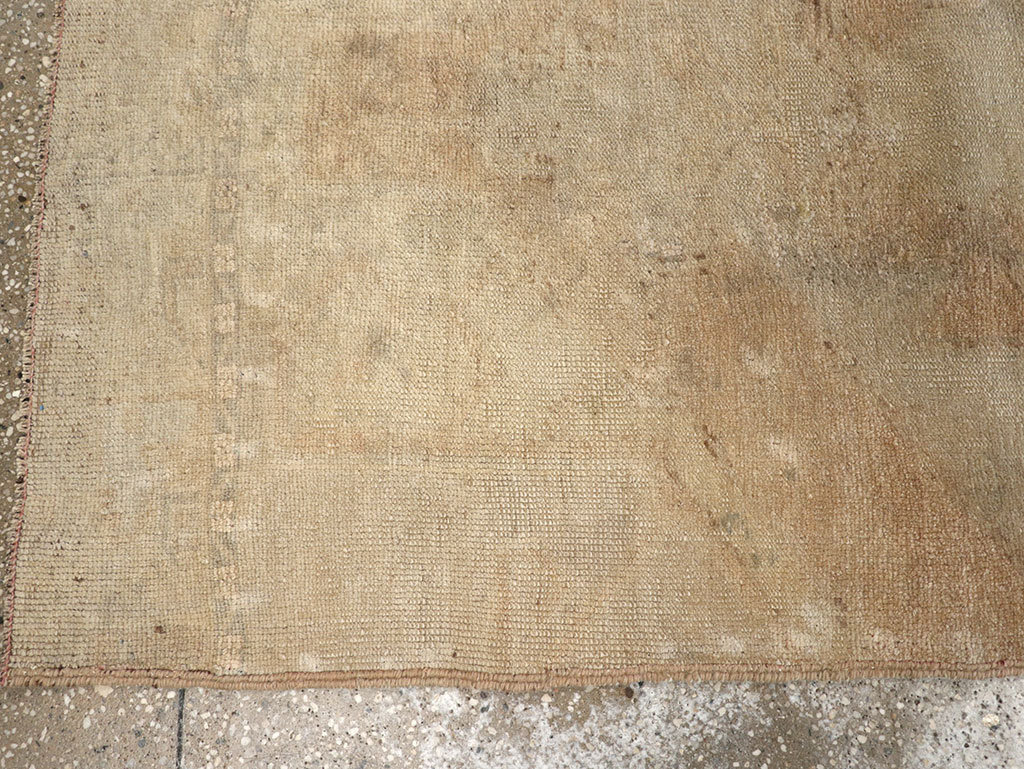 Vintage Turkish Anatolian Runner, No.32980 - Galerie Shabab