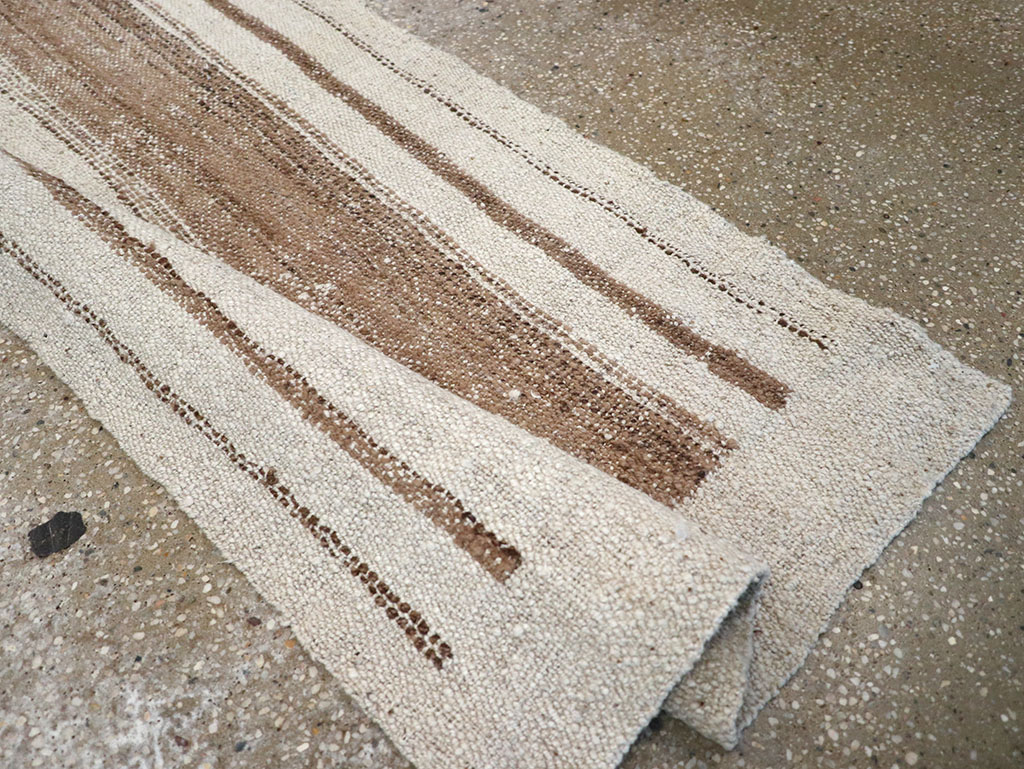 Vintage Turkish Flatweave Kilim Runner, No.32983 - Galerie Shabab