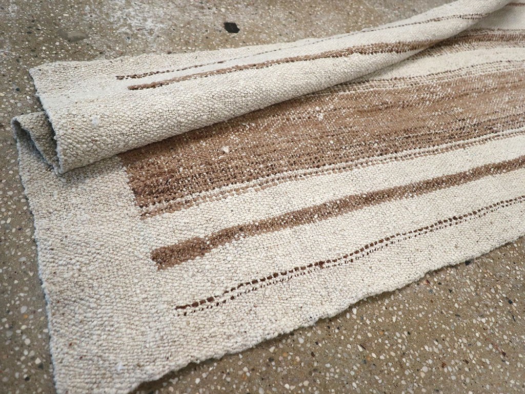 Vintage Turkish Flatweave Kilim Runner, No.32983 - Galerie Shabab