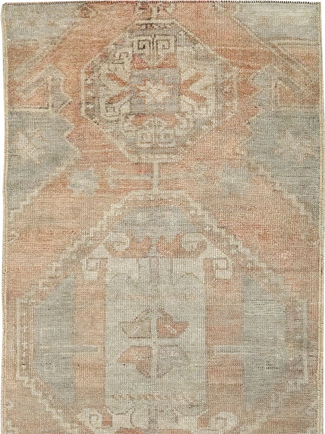 Vintage Turkish Anatolian Runner, No.32986 - Galerie Shabab