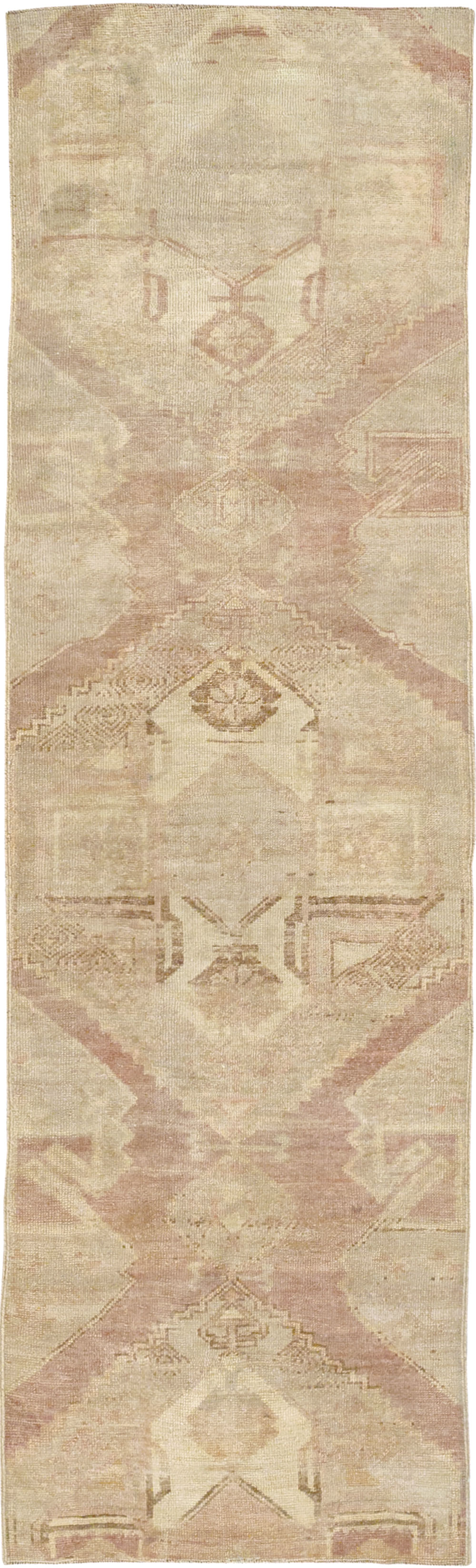 Vintage Turkish Anatolian Runner, No.32988 - Galerie Shabab