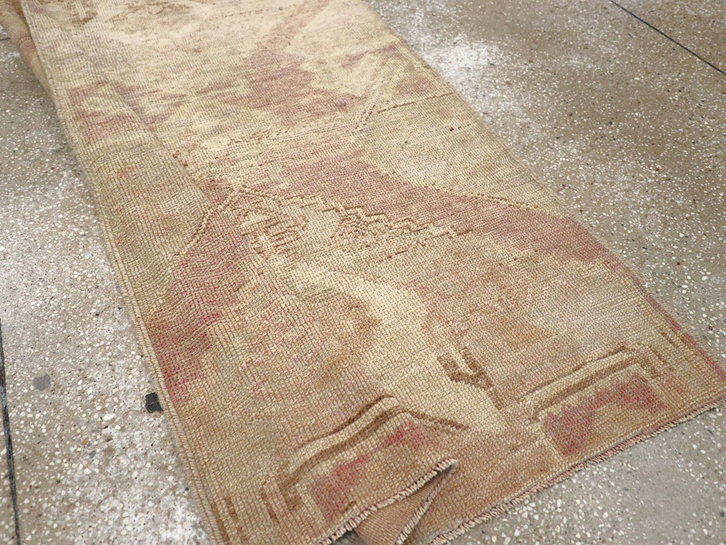 Vintage Turkish Anatolian Runner, No.32988 - Galerie Shabab