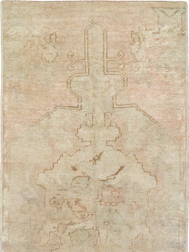 Vintage Turkish Anatolian Runner, No.32992 - Galerie Shabab