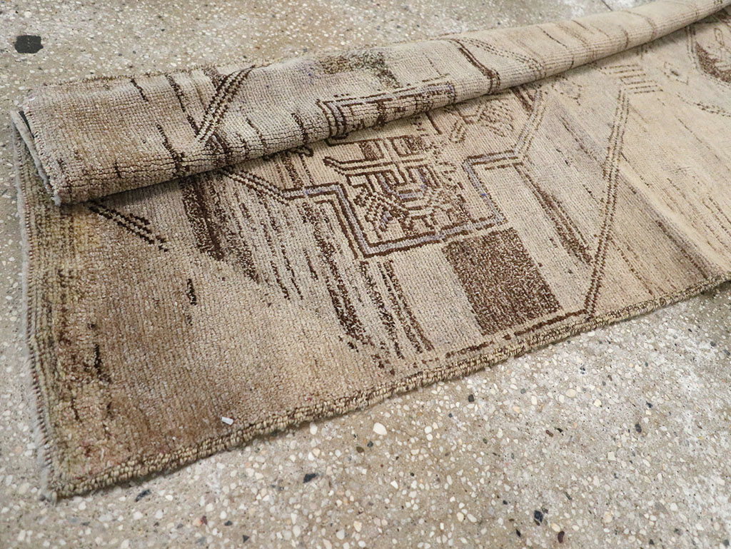 Vintage Turkish Anatolian Runner, No.32993 - Galerie Shabab