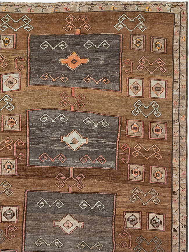 Vintage Turkish Anatolian Large Carpet, No.33003 - Galerie Shabab