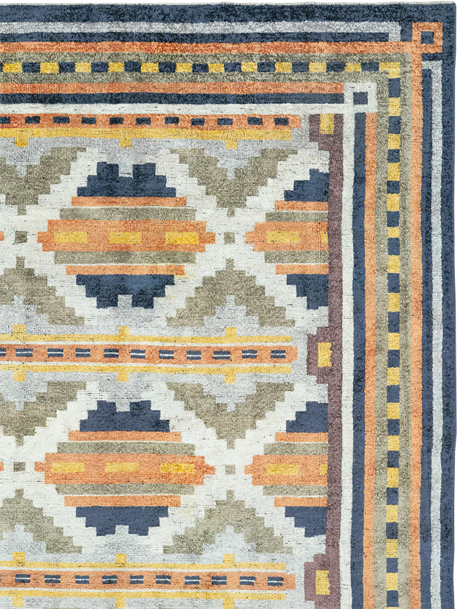 Modern East Turkestan Silk Khotan Room Size Carpet, No.33013 - Galerie Shabab