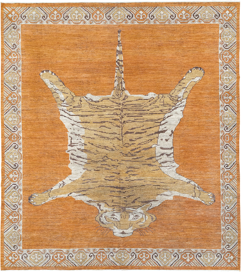 Modern East Turkestan Khotan Pictorial Large Room Size Carpet, No.33023 - Galerie Shabab