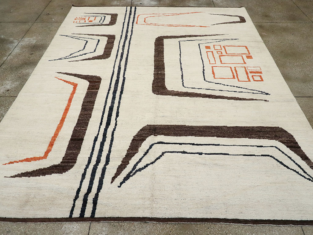 Modern Turkish Art Deco Room Size Carpet, No.33025 - Galerie Shabab