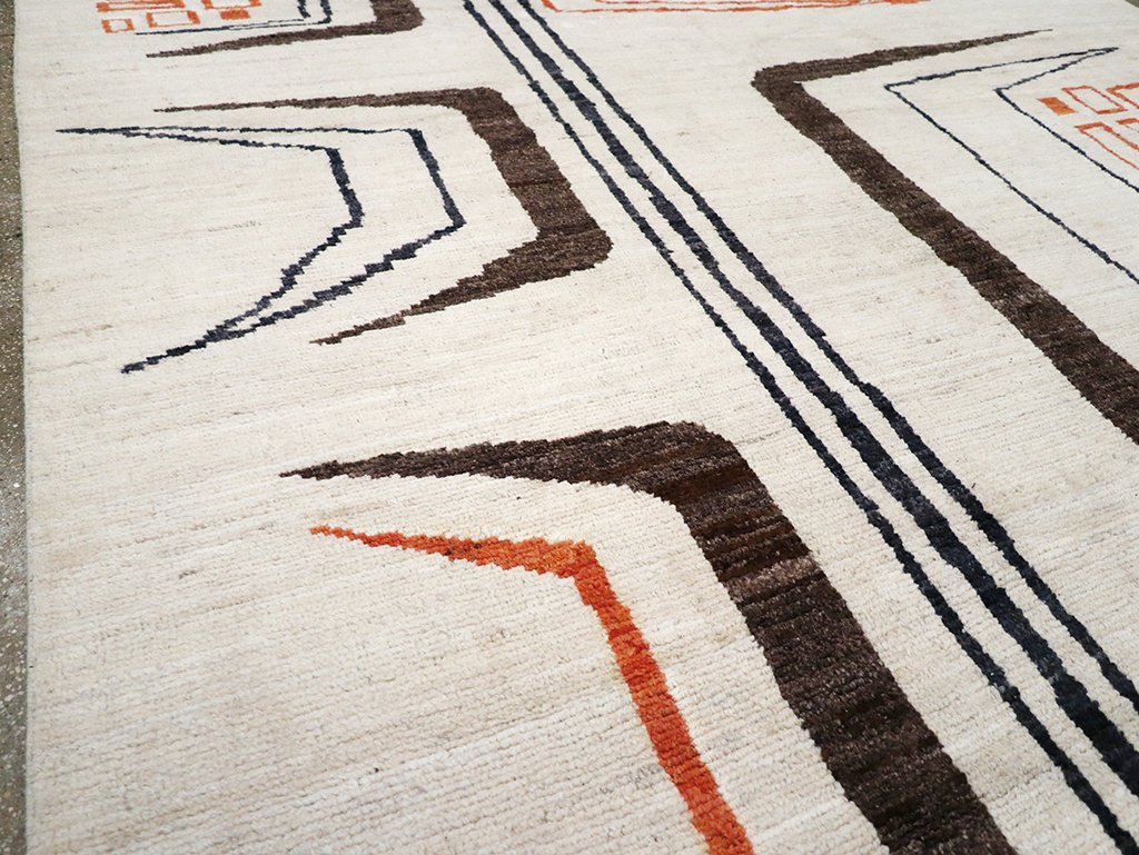 Modern Turkish Art Deco Room Size Carpet, No.33025 - Galerie Shabab