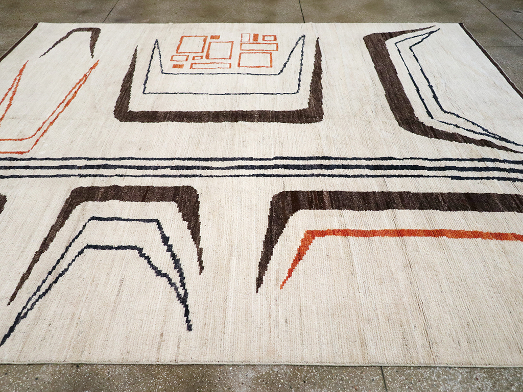 Modern Turkish Art Deco Room Size Carpet, No.33025 - Galerie Shabab
