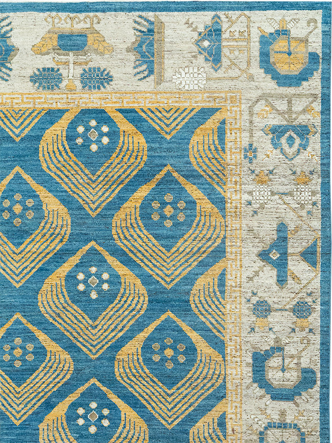 Modern East Turkestan Khotan Room Size Carpet, No.33028 - Galerie Shabab