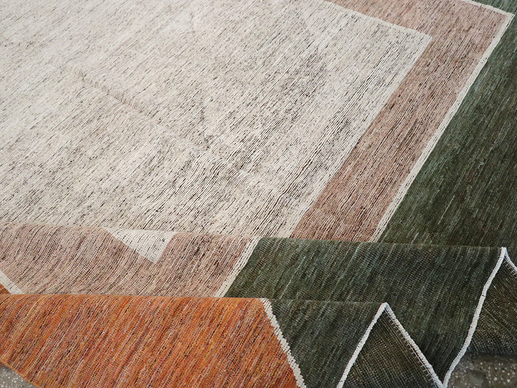 Modern East Turkestan Khotan Room Size Carpet, No.33033 - Galerie Shabab