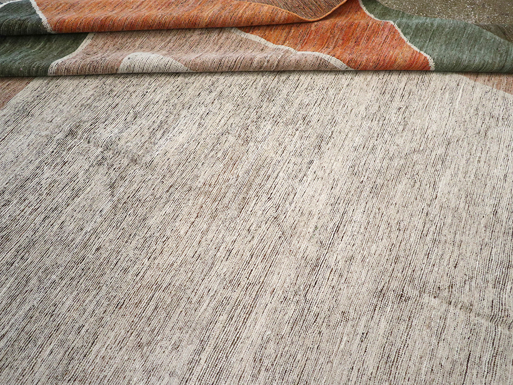 Modern East Turkestan Khotan Room Size Carpet, No.33033 - Galerie Shabab