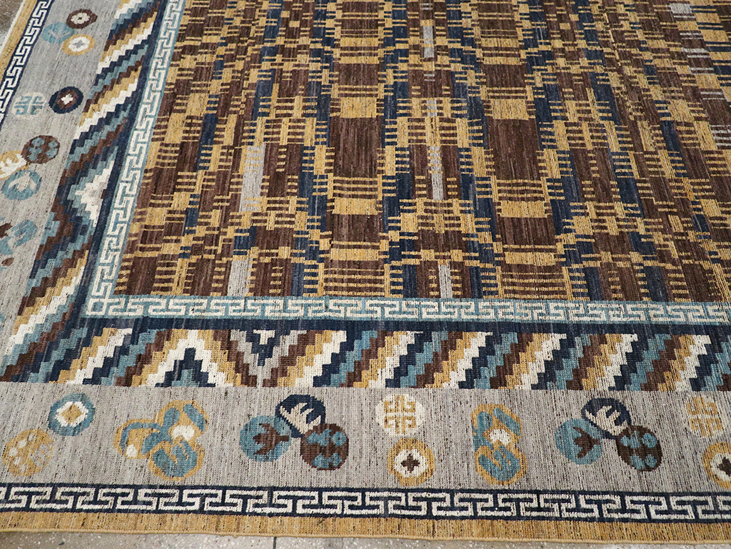 Modern East Turkestan Khotan Room Size Carpet, No.33034 - Galerie Shabab