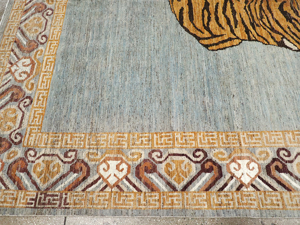 Modern East Turkestan Khotan Pictorial Room Size Carpet, No.33036 - Galerie Shabab