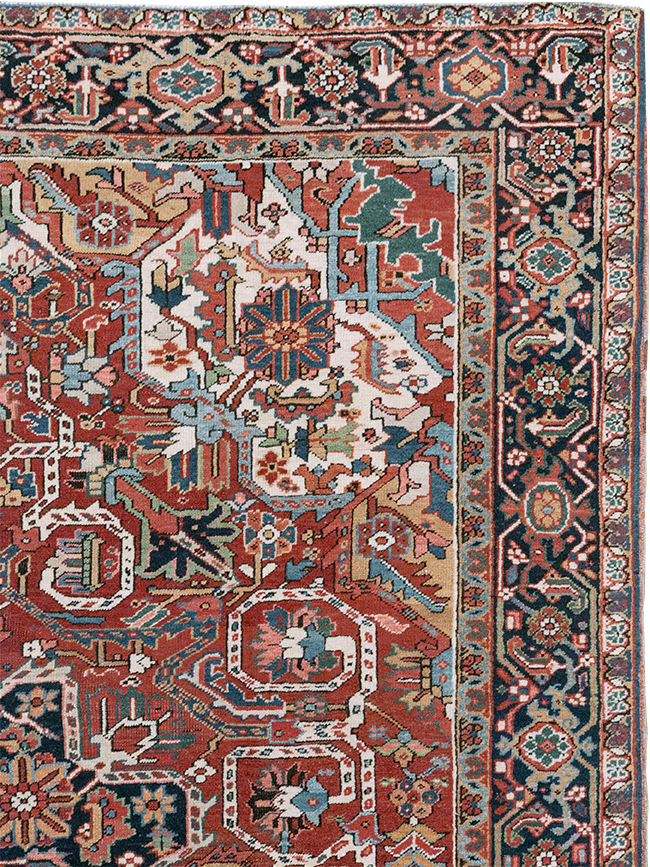 Vintage Persian Heriz Room Size Carpet, No.33042 - Galerie Shabab