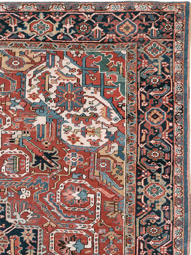 Vintage Persian Heriz Room Size Carpet, No.33042 - Galerie Shabab