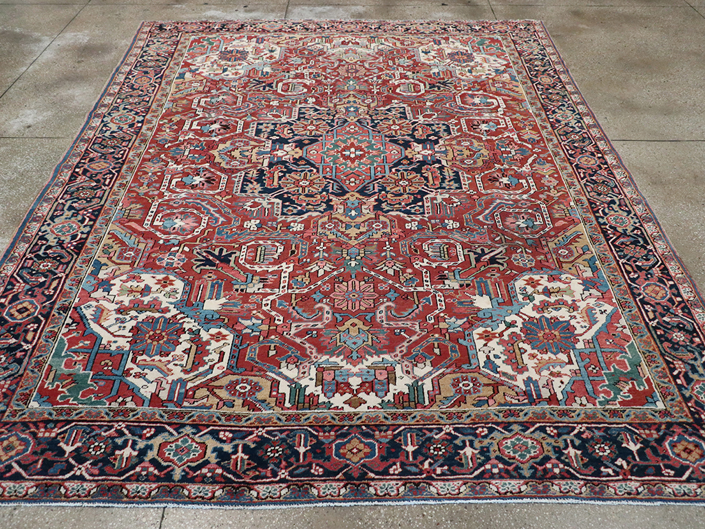 Vintage Persian Heriz Room Size Carpet, No.33042 - Galerie Shabab