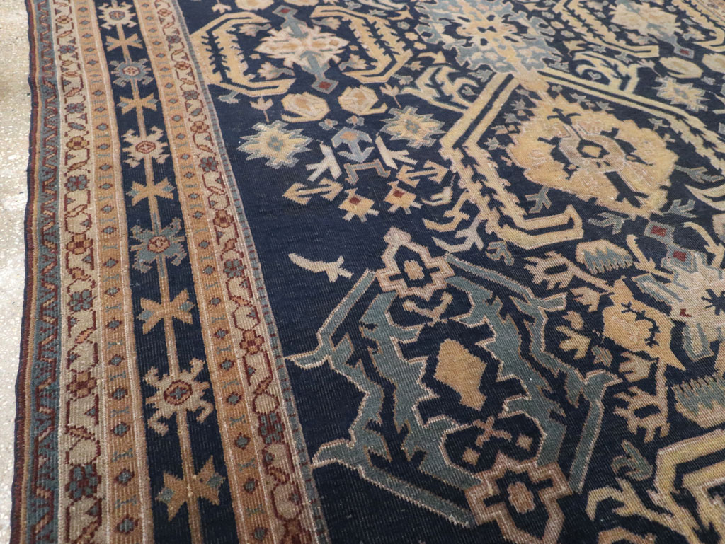 Vintage Indian Lahore Accent Rug, No.33046 - Galerie Shabab