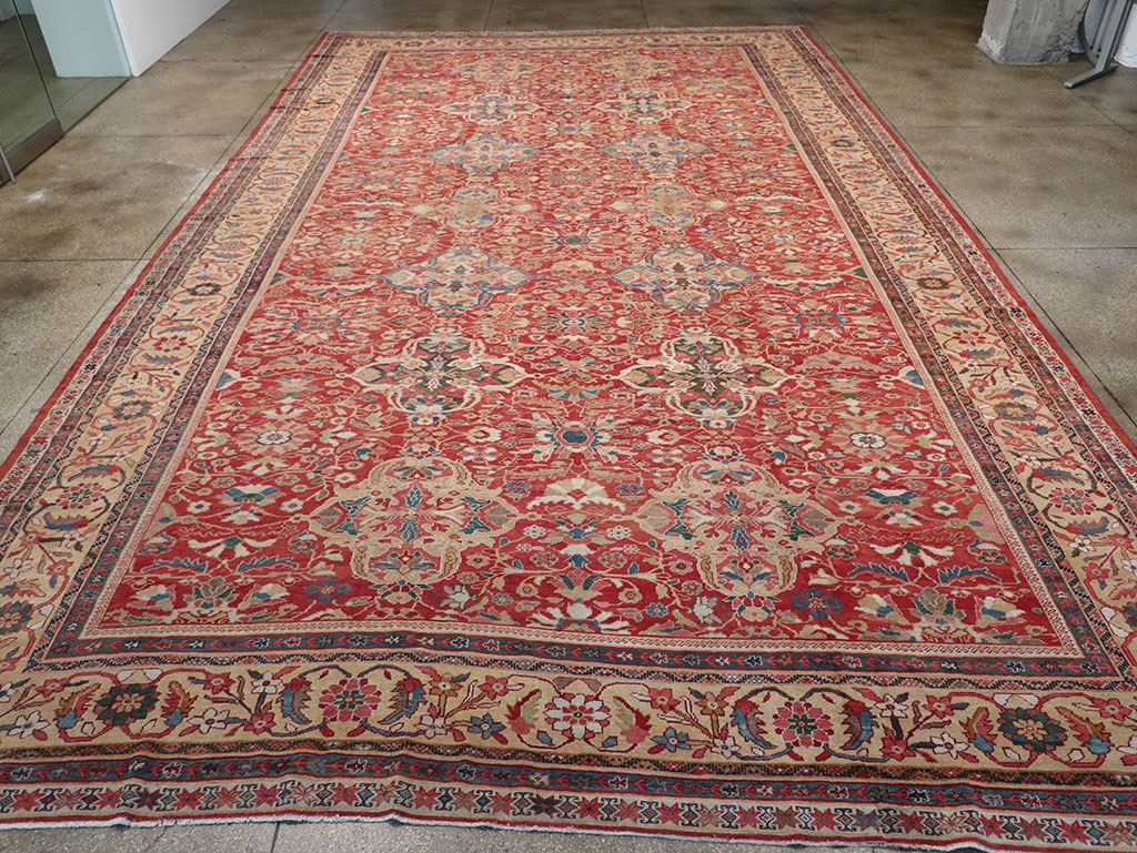 Antique Persian Mahal Oversize Carpet, No.33052 - Galerie Shabab