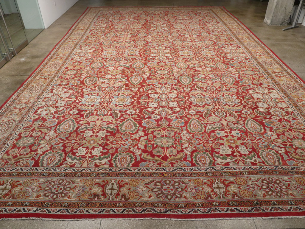 Antique Persian Mahal Oversize Carpet, No.33053 - Galerie Shabab