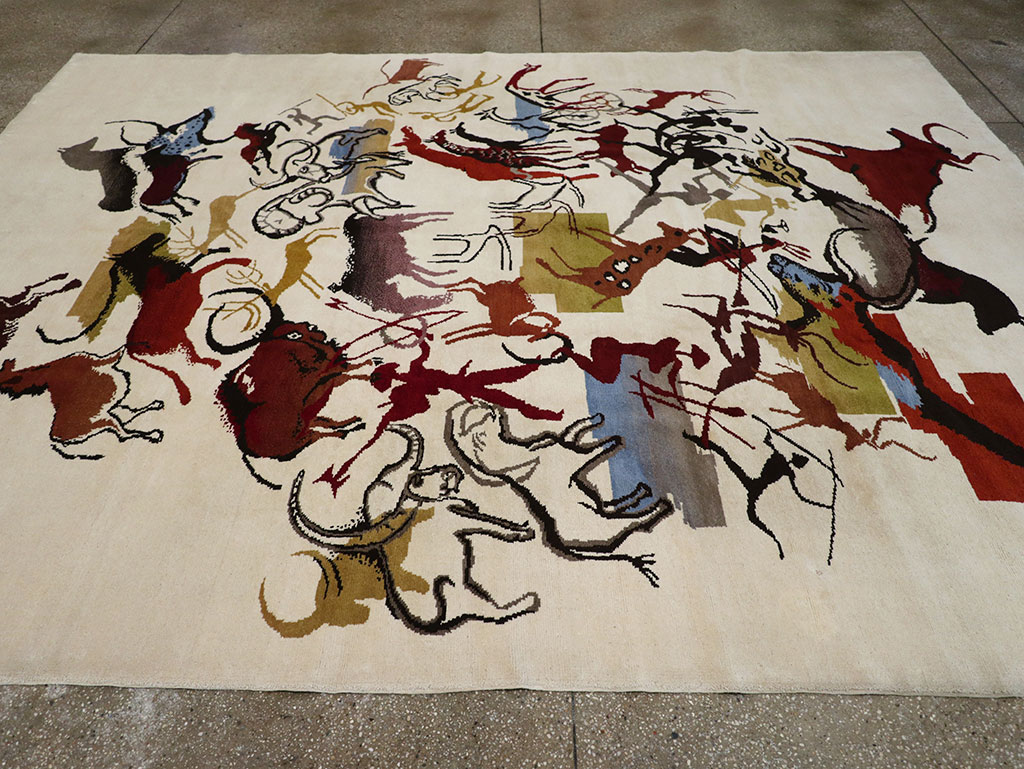 Mid-20th Century Art Deco Carpet: Caverna By Olga Fisch, No.33056 - Galerie Shabab