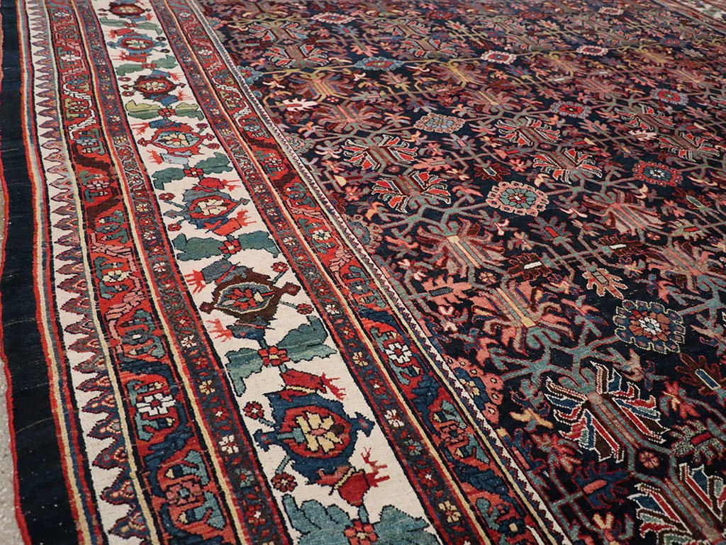 Antique Persian Kurd Bidjar Large Carpet, No.33062 - Galerie Shabab