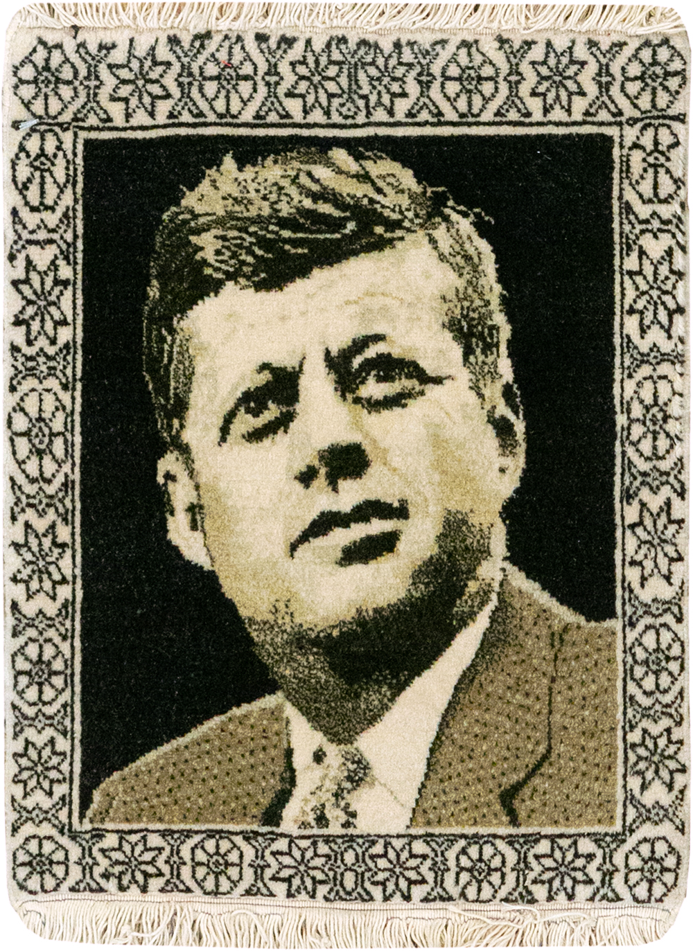 Vintage Persian Tabriz Pictorial Rug, No.33066 - Galerie Shabab