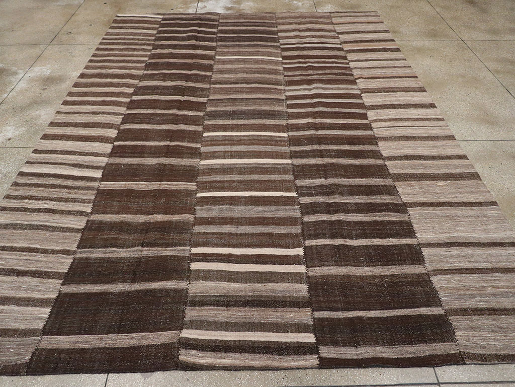 Vintage Turkish Flatweave Kilim Room Size Carpet, No.33071 - Galerie Shabab