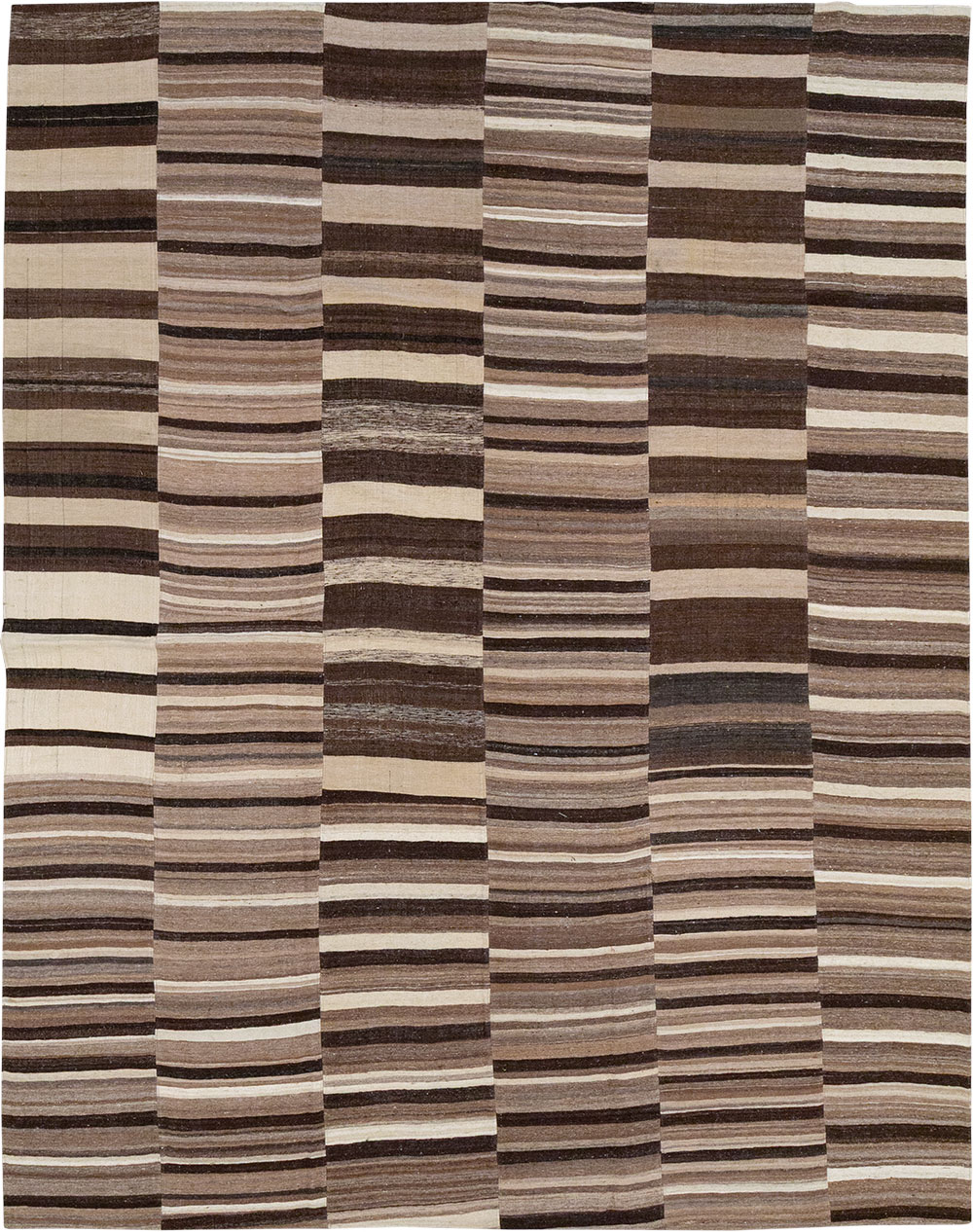 Vintage Turkish Flatweave Kilim Room Size Carpet, No.33073 - Galerie Shabab