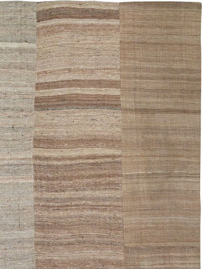 Vintage Turkish Flatweave Kilim Room Size Carpet, No.33074 - Galerie Shabab