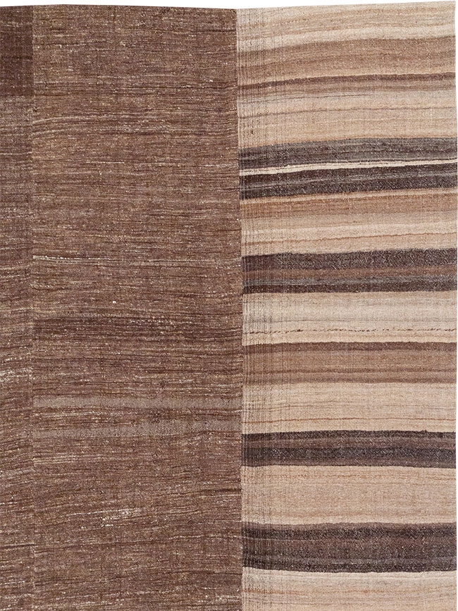Vintage Turkish Flatweave Kilim Room Size Carpet, No.33076 - Galerie Shabab