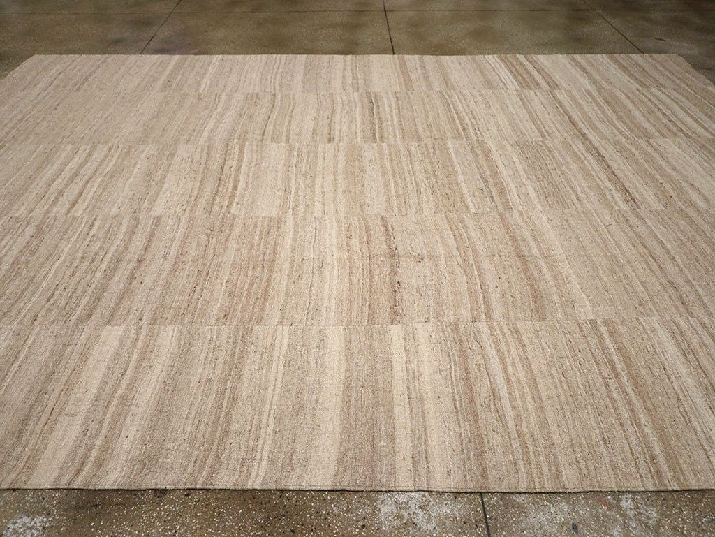 Vintage Turkish Flatweave Kilim Room Size Carpet, No.33079 - Galerie Shabab