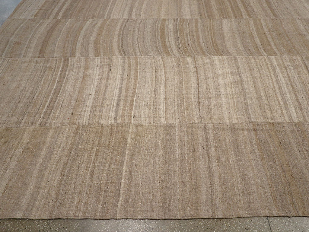 Vintage Turkish Flatweave Kilim Oversize Carpet, No.33086 - Galerie Shabab