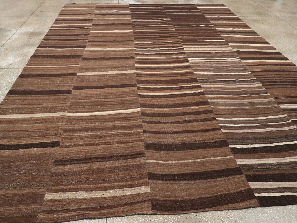 Vintage Turkish Flatweave Kilim Room Size Carpet, No.33089 - Galerie Shabab