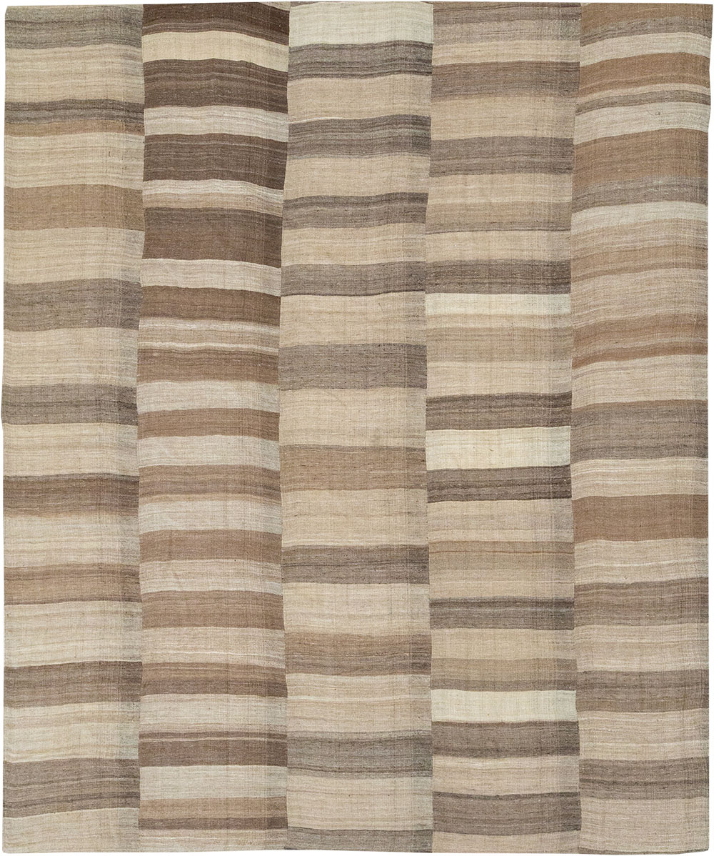 Vintage Turkish Flatweave Kilim Room Size Carpet, No.33090 - Galerie Shabab