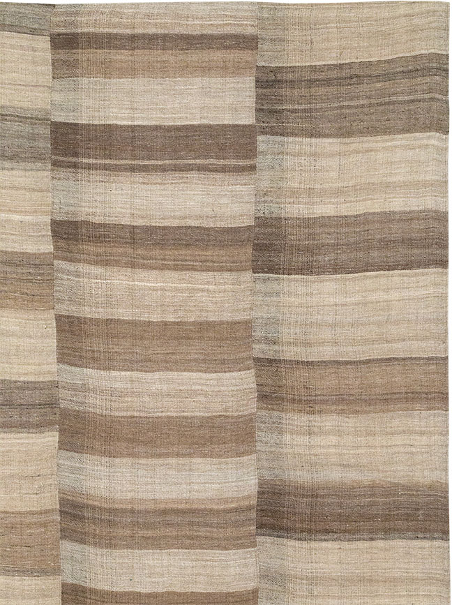 Vintage Turkish Flatweave Kilim Room Size Carpet, No.33090 - Galerie Shabab