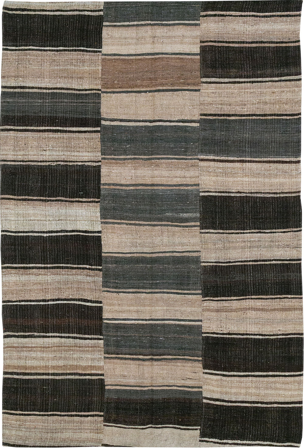 Vintage Turkish Flatweave Kilim Accent Rug, No.33091 - Galerie Shabab