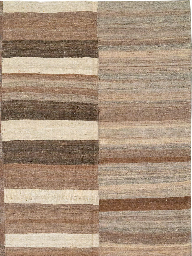 Vintage Turkish Flatweave Kilim Room Size Carpet, No.33092 - Galerie Shabab