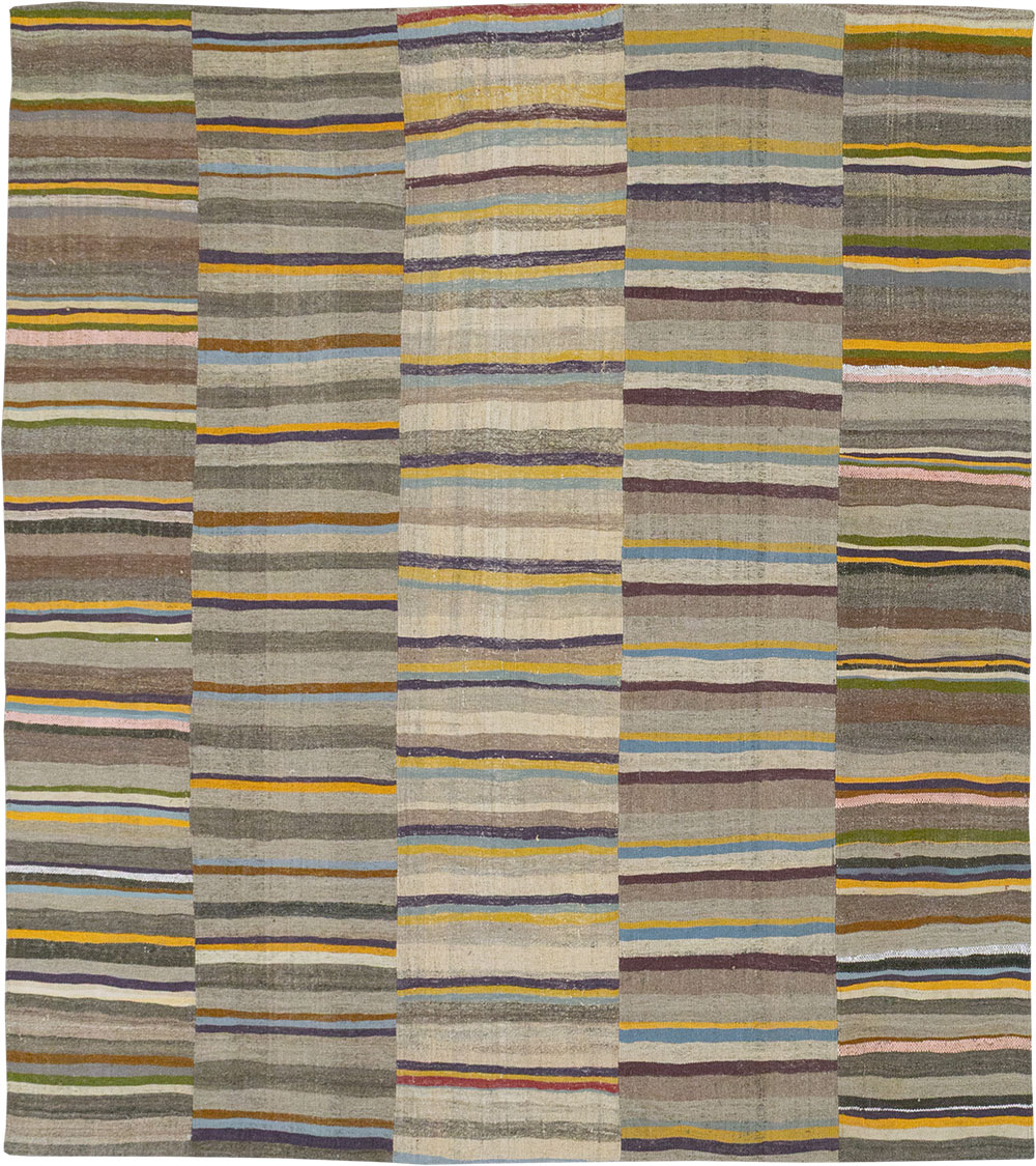 Vintage Turkish Flatweave Kilim Room Size Carpet, No.33094 - Galerie Shabab