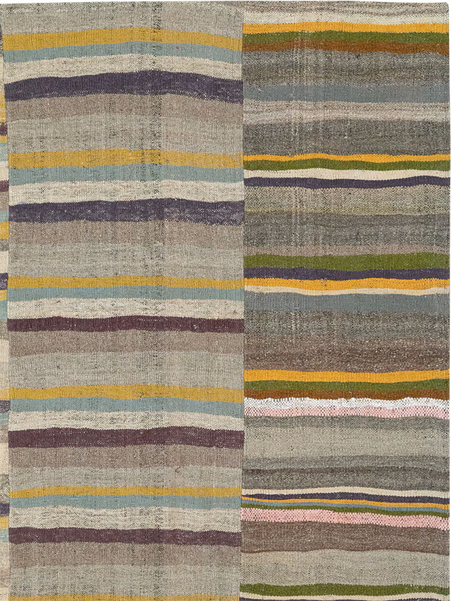 Vintage Turkish Flatweave Kilim Room Size Carpet, No.33094 - Galerie Shabab