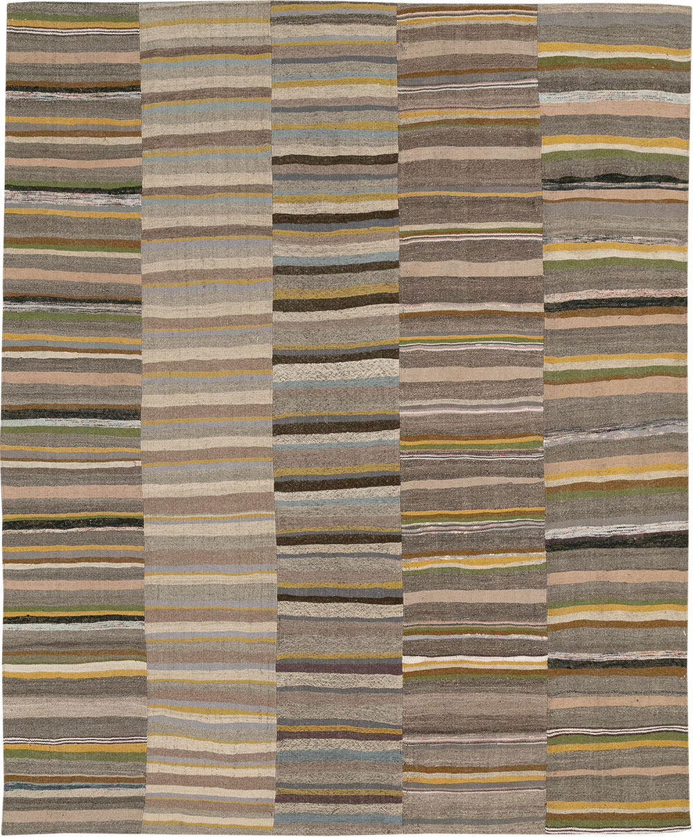 Vintage Turkish Flatweave Kilim Room Size Carpet, No.33095 - Galerie Shabab