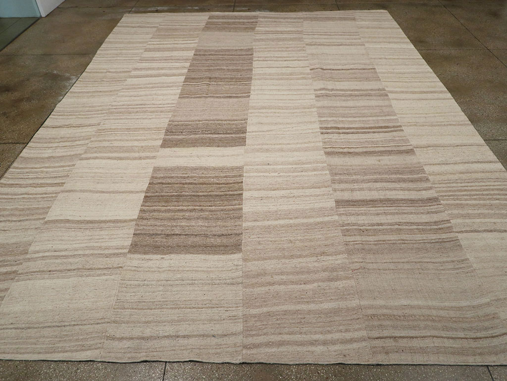 Vintage Turkish Flatweave Kilim Large Room Size Carpet, No.33098 - Galerie Shabab