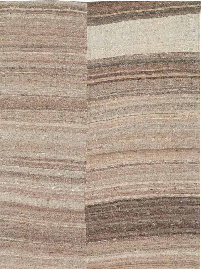 Vintage Turkish Flatweave Kilim Room Size Carpet, No.33099 - Galerie Shabab