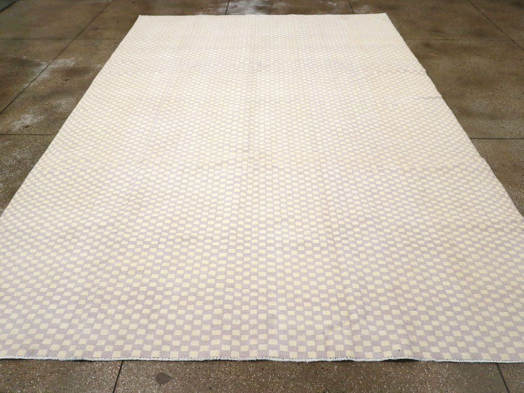 Vintage Turkish Flatweave Kilim Room Size Carpet, No.33112 - Galerie Shabab