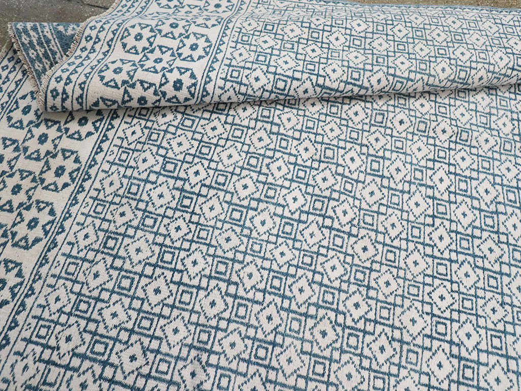 Vintage Turkish Flatweave Kilim Long and Narrow, No.33113 - Galerie Shabab